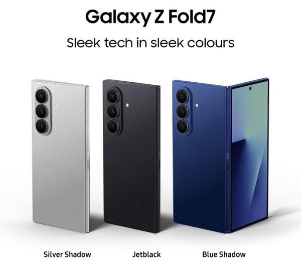 SAMSUNG Galaxy Z Fold7 - 1 TB, Jet Black image number 2 of 13